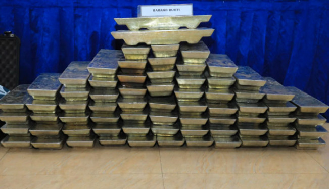 Gudang Ilegal Digerebek, Temuannya tak Tanggung-tanggung 5,8 Ton Balok Timah Siap Jual